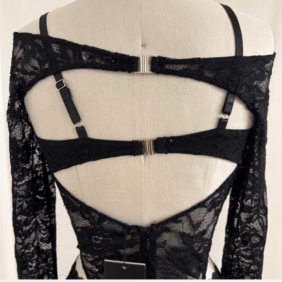 Elegant Black Lace Women Dress - Picture 5 of 7